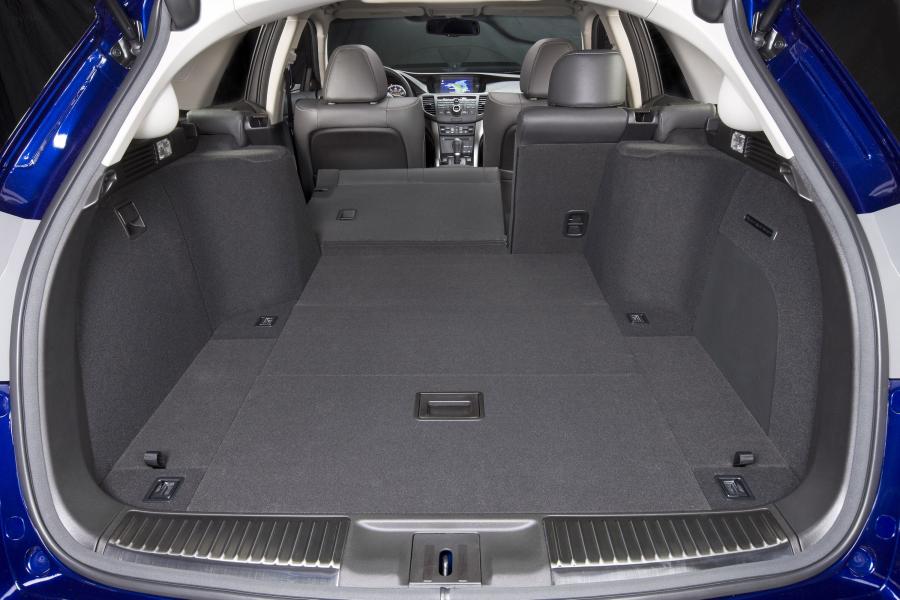 Багажник Acura TSX Sport Wagon 2010 года  (фото 18 из 63)